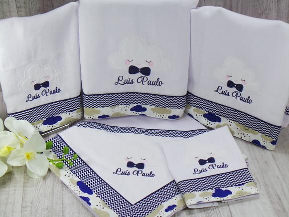 Kit Cueiro Toalha Fralda e Fraldas Nuvem