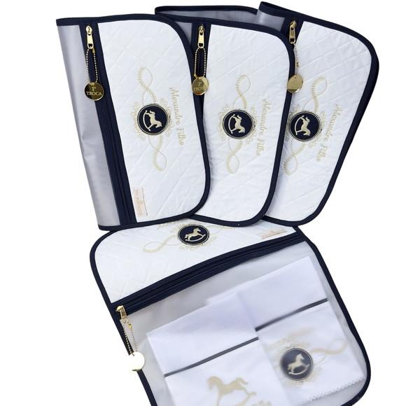 Kit Enxoval Bebê Bordado Cavalinho no Balanço