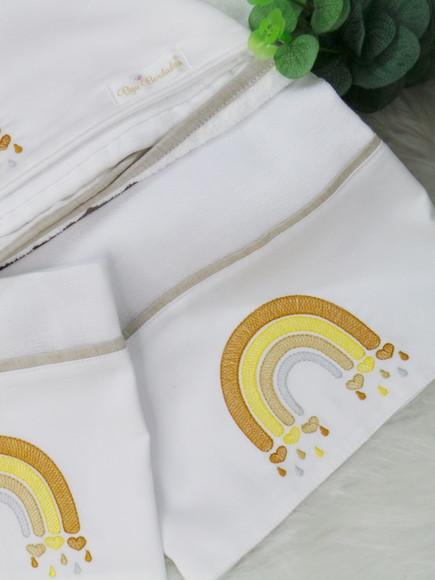 Kit Enxoval Bebê Fraldas com Toalha Arco Íris Boho