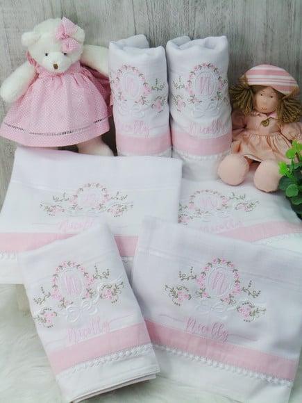 Kit Fralda Bordado Floral Delicado