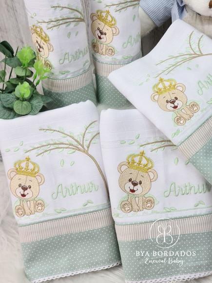 Kit Fraldas Bebê Bordado Ursinho