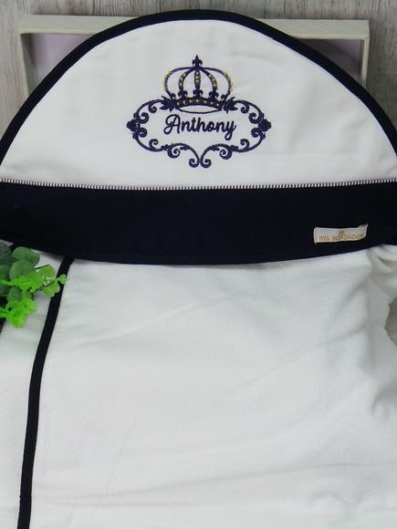 Kit Toalha Capuz e Fraldas Personalizada Coroa