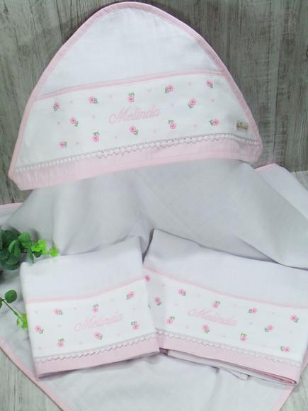 Kit Toalha Fralda e Fraldas Florzinha e Poá