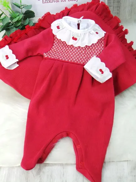 Conjunto Saída Maternidade Cerejinha