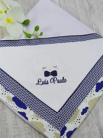 Cueiro Flanela Personalizado Nuvem