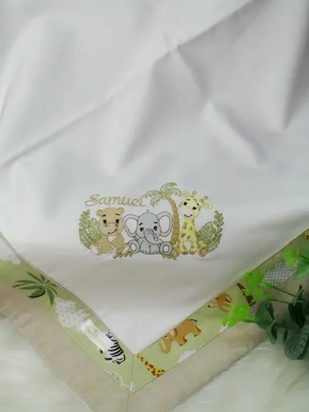 Cueiro Manta Personalizado Bordado Safari