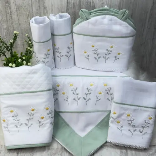 Enxoval Bebê Bordado Jardim das Margaridas