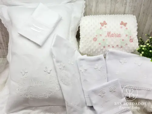 Enxoval Bebê Personalizado Flores e Borboletas