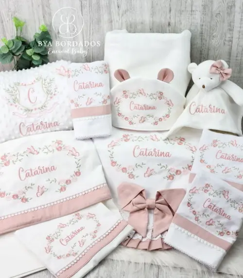 Enxoval Maternidade Personalizado Flores e Borboletas