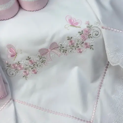 Kit Bebê Manta Luxo e Fraldas
