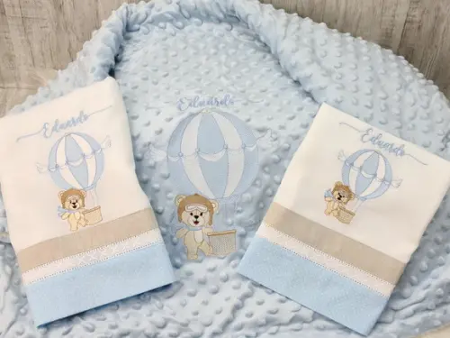 Kit Cobertor e Fraldas Personalizada Ursinho Baloeiro