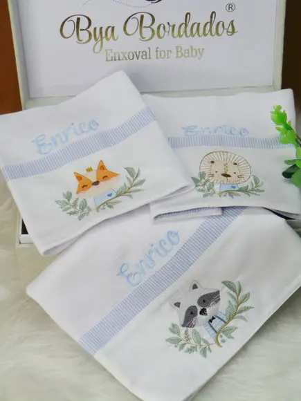 Kit de Fraldas Bordado Bosque Personalizada