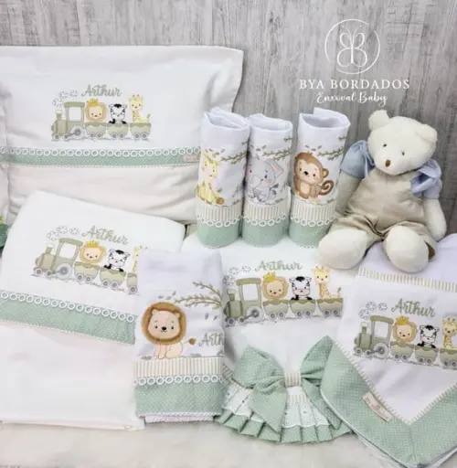 Kit Enxoval Bebê Personalizado