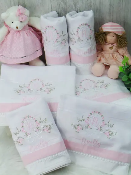 Kit Fralda Bordado Floral Delicado