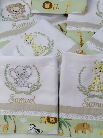 Kit Fraldas Bebê Bordada Personalizada