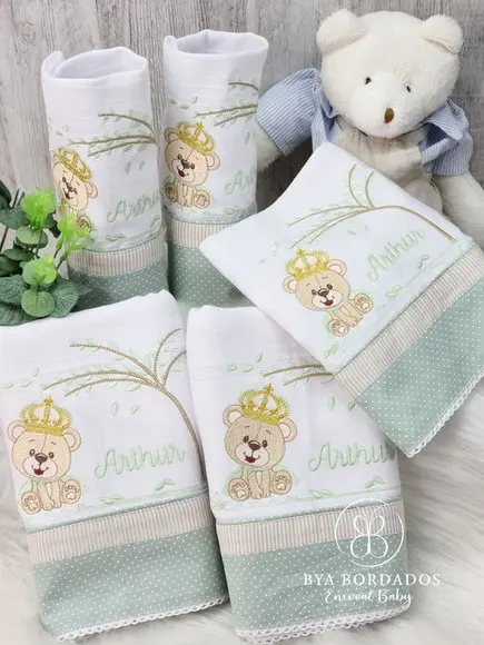 Kit Fraldas Bebê Bordado Ursinho