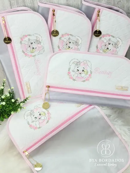 Kit Saquinho Maternidade Personalizado Coelhinha