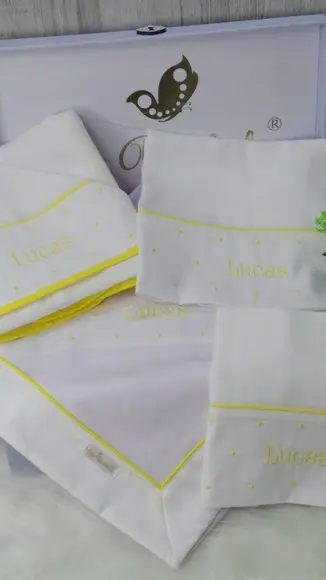 Kit Toalha Fralda Capuz e Fraldas Poá