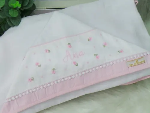 Kit Toalha Fralda e Fraldas Florzinha e Poá