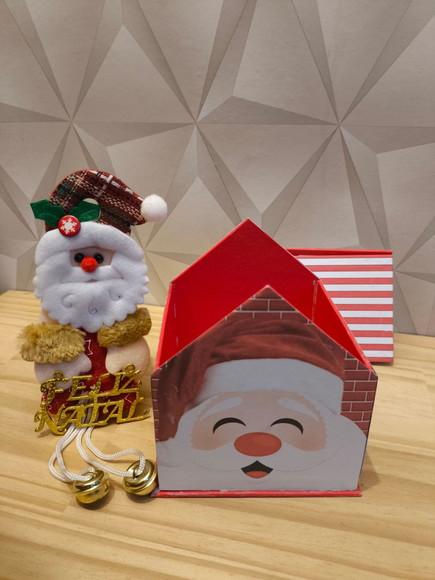 Casinha Cartonada do Papai Noel