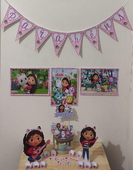 Kit Só Um Bolinho Tema a Casa Mágica da Gabby 2.