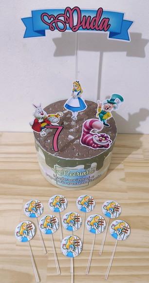 Kit Só Um Bolinho Tema Alice no País das Maravilhas.