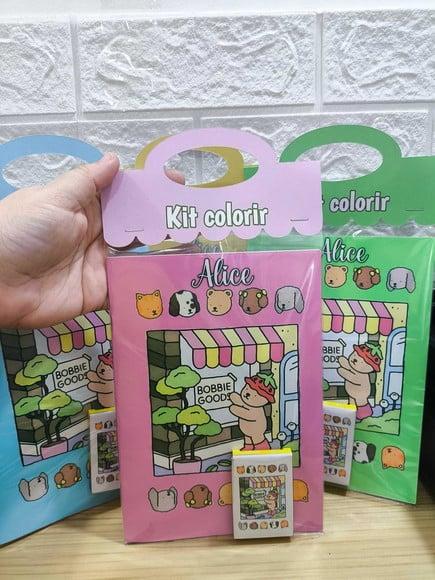 Livrinho de Colorir Bobbie Goods C/giz Cera p/ Lembrancinha