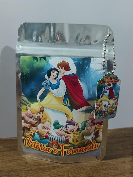 Saquinho Metalizado Tema Branca de Neve qualquer Tema.