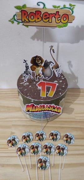 Kit Só Um Bolinho Tema Madagascar.