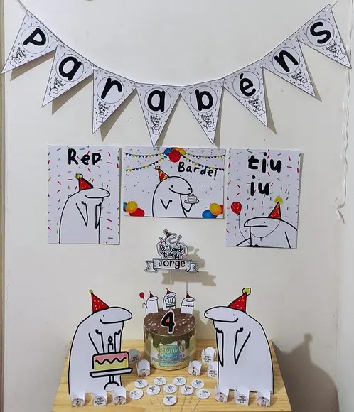 Kit Só Um Bolinho Tema Flork 2.