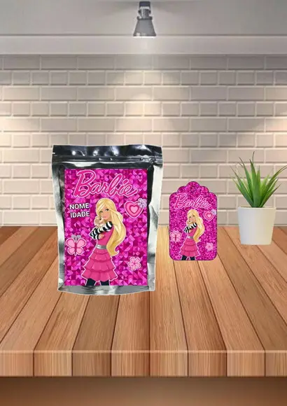 Saquinho Personalizado Tema Barbie "fazemos Qualquer Tema".