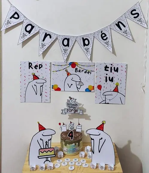 Kit Só Um Bolinho Tema Flork 2.