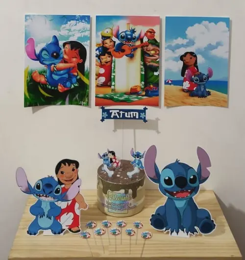 Kit Só Um Bolinho Tema Lilo e Stitch.