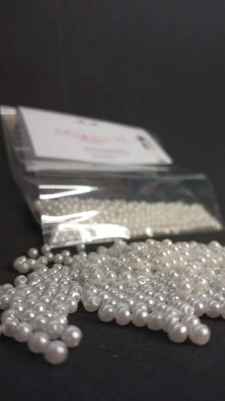 Mini Pérolas Brancas 2mm