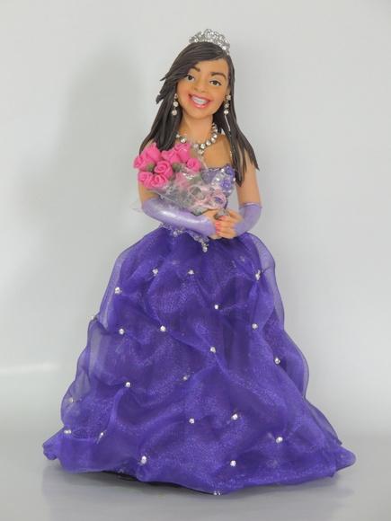 Topo de Bolo 15 Anos Vestido Roxo
