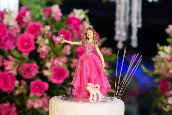 Topo de Bolo Debutante com Cachorro