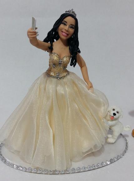 Topo de Bolo Debutante com Poodle