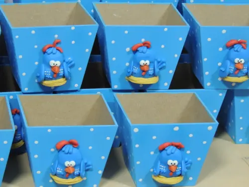 Lembrancinha Galinha Pintadinha