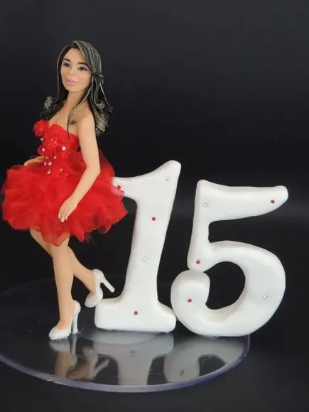 Topo Debutante com Vestido Vermelho
