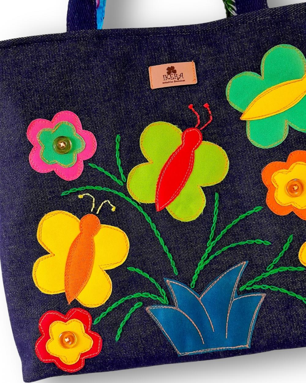 Bolsa Artesanal de Tecido Jeans Bordada à Máquina Butterfly