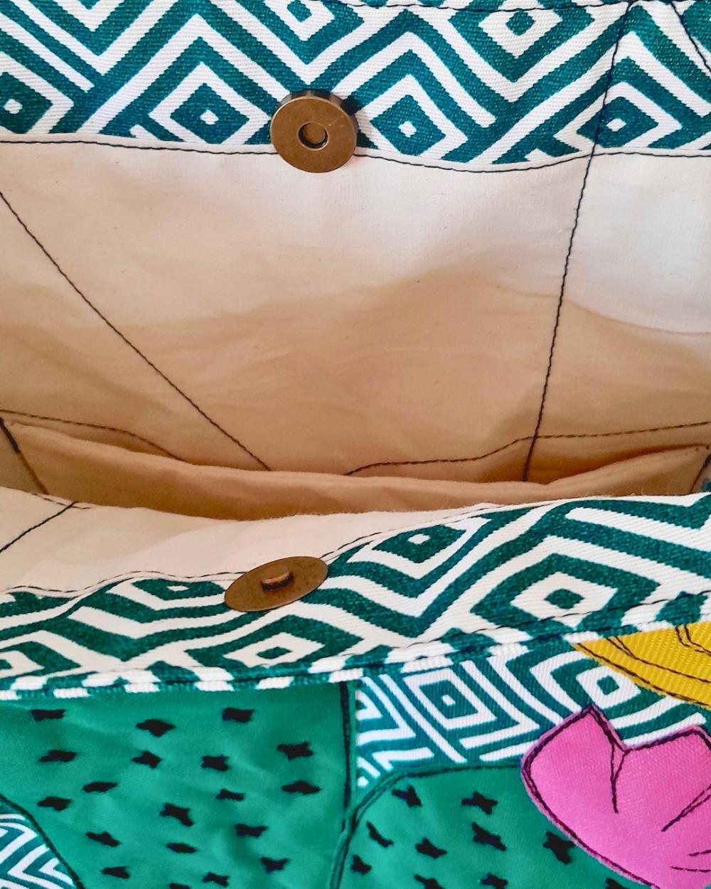Bolsa Artesanal de Tecido Maria Bonita