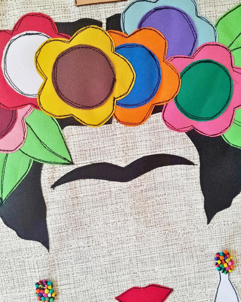 Bolsa Artesanal Jeans Bordada à Maquina Frida Kahlo II