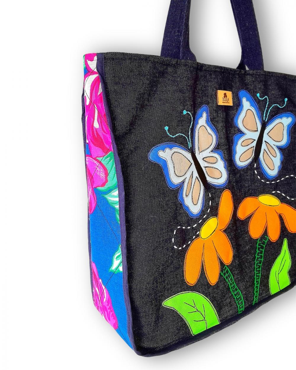 Bolsa Artesanal de Tecido Jeans Bordada à Máquina Nori