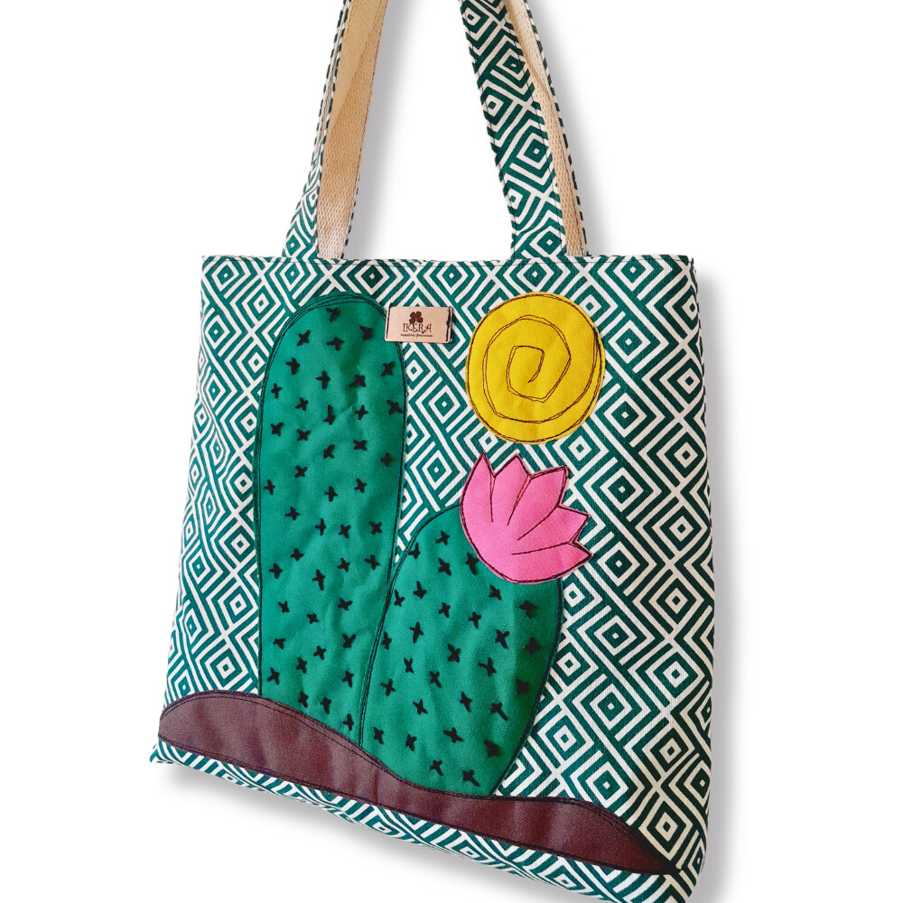 Bolsa Artesanal de Tecido Maria Bonita