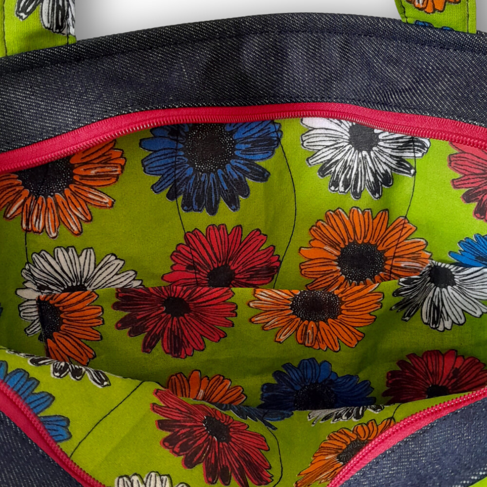 Bolsa Artesanal de Tecido Jeans Bordada à Máquina Meu Pet