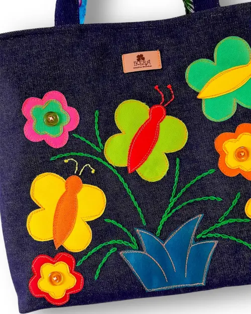 Bolsa Artesanal de Tecido Jeans Bordada à Máquina Butterfly