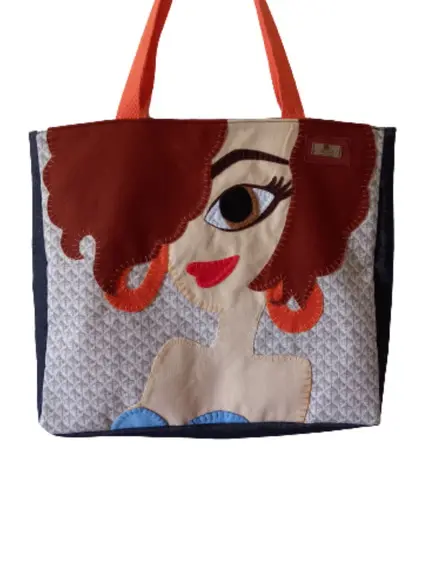 Maxi Bolsa de Tecido Jeans Bordada à Mão Linda