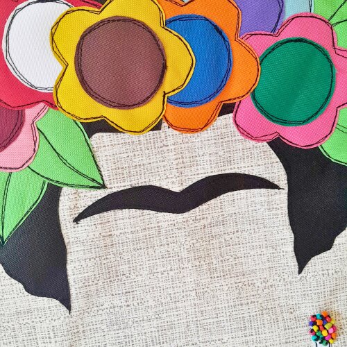 Bolsa Artesanal Jeans Bordada à Maquina Frida Kahlo II