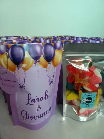 22 Saquinho Zip Lock com Balas Fini