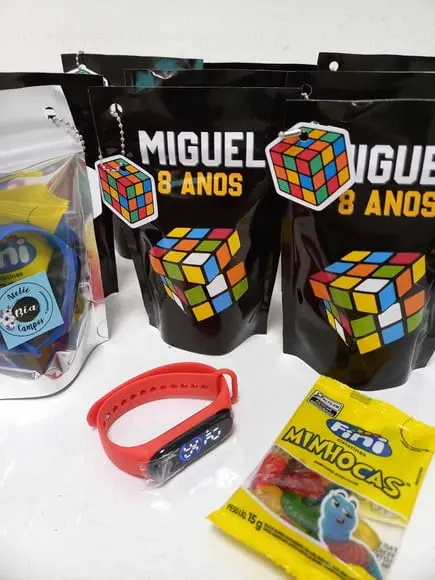 6 Relogio Digital no Saquinho + Fini
